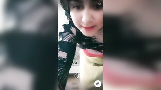 نودز - محجبة مصرية تعرض طيزها